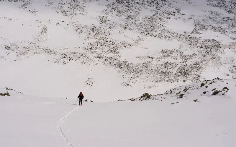 Beyond the Groomed Run: A Serious Guide to Rocky Mountain Backcountry Winter Adventure